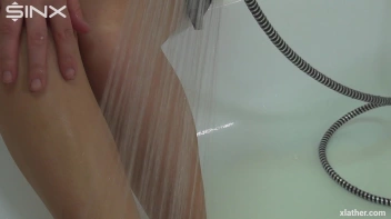 Her Shower Sex Appeal Screencap 5 on sinx.preview.netperv.com