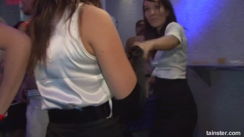 Welcome To The Mad House Part 2 - Cam 2 Screencap 38 on sinx.preview.netperv.com