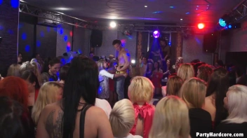 Party Hardcore Vol. 71 Part 1 - Cam 1 Screencap 8 on sinx.preview.netperv.com