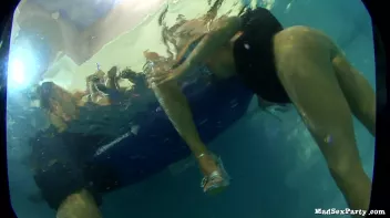 Pool Party Pussy Eaters Part 3 Screencap 64 on sinx.preview.netperv.com