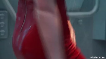 Teasing babes getting dripping wet Screencap 8 on sinx.preview.netperv.com