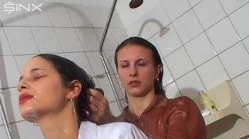 Raven Haired Babes Lather Up Their Hair Screencap 67 on sinx.preview.netperv.com