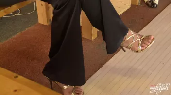 Bowling Bangers Screencap 2 on sinx.preview.netperv.com