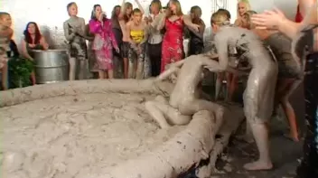 Going For Gold In The Mud Screencap 82 on sinx.preview.netperv.com