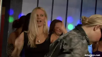 Alex Roars Her Way Through This Mud Battle! Screencap 114 on sinx.preview.netperv.com