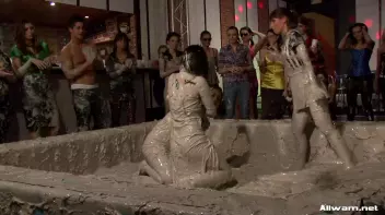 Alex Roars Her Way Through This Mud Battle! Screencap 53 on sinx.preview.netperv.com