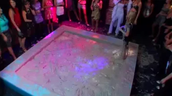 Hair-Pulling, Face-Planting Mud Rumble Screencap 3 on sinx.preview.netperv.com