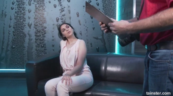 Model Gets Her Fully Clothed 15 Minutes of Casting Couch Fame Screencap 28 on sinx.preview.netperv.com