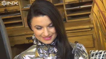 Juicy Pussy Play Screencap 6 on sinx.preview.netperv.com