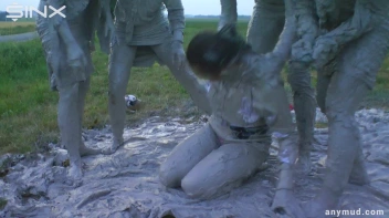 Mud Wrestling Babes Messy Catfighting Screencap 75 on sinx.preview.netperv.com