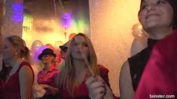 Welcome To The Mad House Part 1 - Cam 2 Screencap 12 on sinx.preview.netperv.com