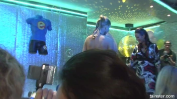 Welcome To The Mad House Part 1 - Cam 2 Screencap 4 on sinx.preview.netperv.com