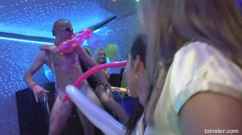 Welcome To The Mad House Part 1 - Cam 2 Screencap 67 on sinx.preview.netperv.com