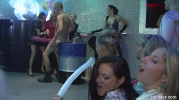 Welcome To The Mad House Part 1 - Cam 2 Screencap 68 on sinx.preview.netperv.com