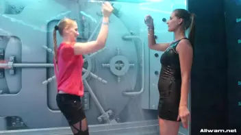 Wet Dancing For The Fans Screencap 30 on sinx.preview.netperv.com