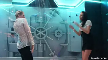 Soaking wet babes shaking their booties Screencap 75 on sinx.preview.netperv.com