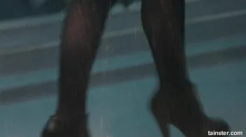 Teasing babes getting dripping wet Screencap 45 on sinx.preview.netperv.com