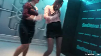 Teasing babes getting dripping wet Screencap 57 on sinx.preview.netperv.com