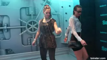 Teasing babes getting dripping wet Screencap 73 on sinx.preview.netperv.com