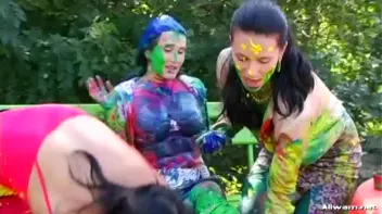 Extreme Finger Painting Goes Eurobabe Brawl Screencap 28 on sinx.preview.netperv.com