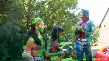 Extreme Finger Painting Goes Eurobabe Brawl Screencap 63 on sinx.preview.netperv.com