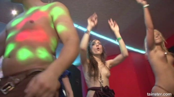 Extreme Speed Dating Part 5 - Cam 3 Screencap 73 on sinx.preview.netperv.com