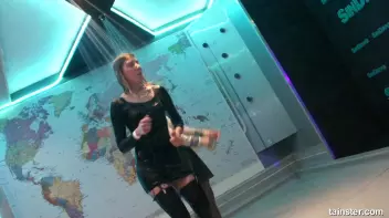 Sensual wet play with hot amateur babes Screencap 9 on sinx.preview.netperv.com