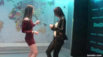 Sensual wet play with hot amateur babes Screencap 49 on sinx.preview.netperv.com