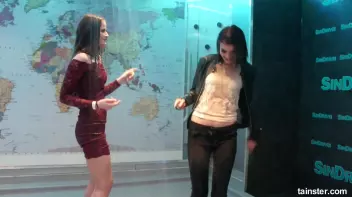 Sensual wet play with hot amateur babes Screencap 50 on sinx.preview.netperv.com