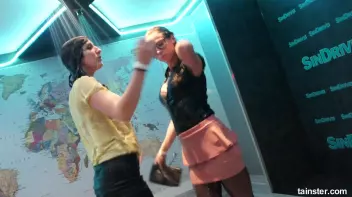 Sensual wet play with hot amateur babes Screencap 69 on sinx.preview.netperv.com