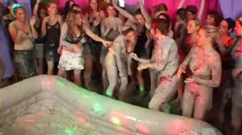 Your Perfect Outfight Ain't So Perfect Anymore Screencap 8 on sinx.preview.netperv.com