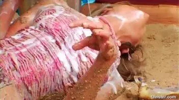 Soapy Battle Only Creates a Mess Screencap 86 on sinx.preview.netperv.com