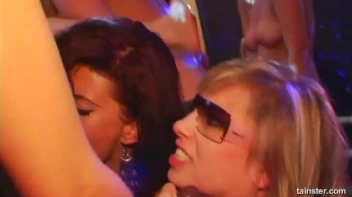 Blue Jean Babes Part 3 Cam 1 Screencap 37 on sinx.preview.netperv.com