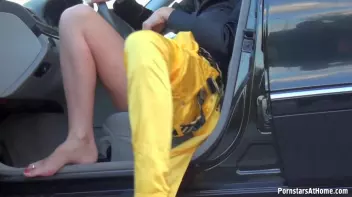 Satisfied Shopper Marks Her Territory! Screencap 44 on sinx.preview.netperv.com