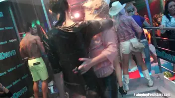 Summer Jam Bang Part 1 - Shower Cam Screencap 26 on sinx.preview.netperv.com