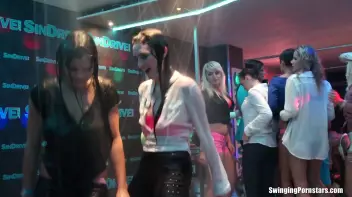 Summer Jam Bang Part 1 - Shower Cam Screencap 53 on sinx.preview.netperv.com