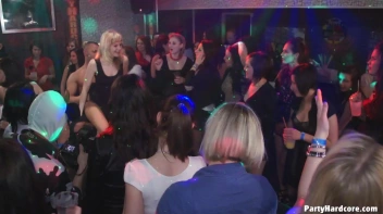 Party Hardcore Vol. 71 Part 2 - Cam 4 Screencap 39 on sinx.preview.netperv.com