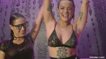 Sweet Little Shower Sluts Screencap 17 on sinx.preview.netperv.com