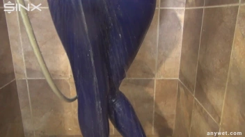 Wet And Messy From The Inside Out Screencap 26 on sinx.preview.netperv.com