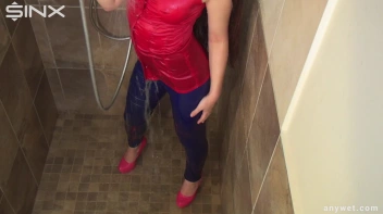 Wet And Messy From The Inside Out Screencap 32 on sinx.preview.netperv.com