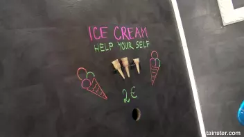 Slime ice cream challenge Screencap 1 on sinx.preview.netperv.com