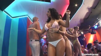 Bikini Beach Balls Part 3 - Cam 4 Screencap 90 on sinx.preview.netperv.com