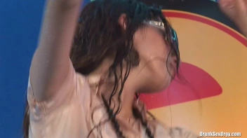 Bikini Beach Balls Part 3 - Cam 4 Screencap 16 on sinx.preview.netperv.com