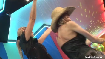 Bikini Beach Balls Part 3 - Cam 4 Screencap 36 on sinx.preview.netperv.com