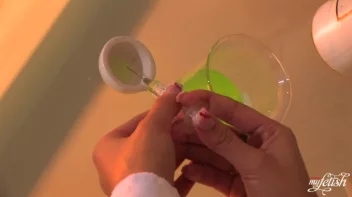 Lesbian Laboratory Creation Screencap 3 on sinx.preview.netperv.com