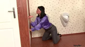 Kety's Insane Pearl Necklace Screencap 13 on sinx.preview.netperv.com