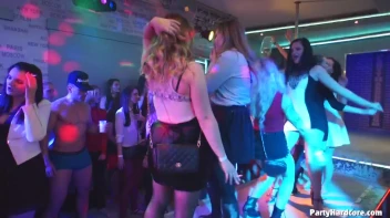 Party Hardcore Gone Crazy Vol. 33 Part 6 - Cam 3 Screencap 91 on sinx.preview.netperv.com