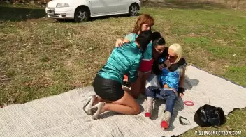 The Piss Stop Screencap 24 on sinx.preview.netperv.com