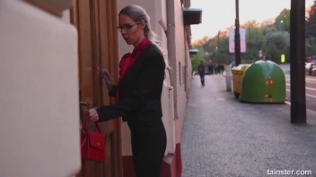 Getting Her Freak On With A Lingerie Freak Thief Screencap 4 on sinx.preview.netperv.com