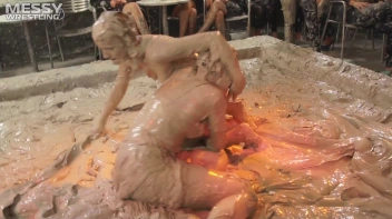 Muddy Wrestling: Raging Regina vs.The Cinnamon Buns Screencap 58 on sinx.preview.netperv.com